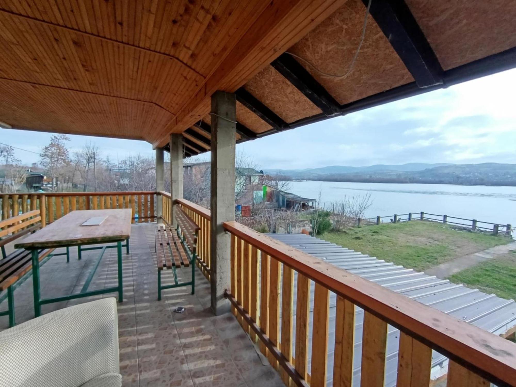 Captain'S House By The Danube River Cerevic Екстериор снимка